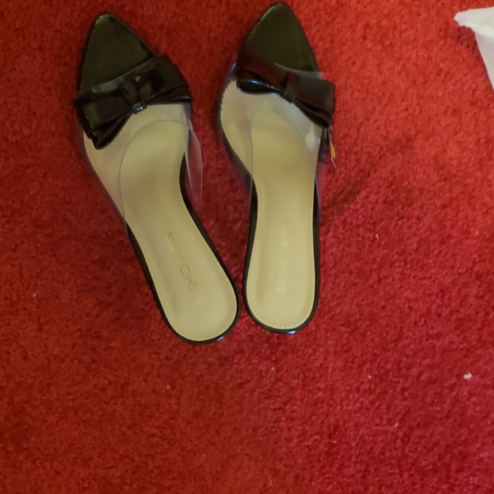 Shoes - Picture 2 of 2